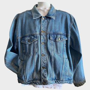 Vintage Denim Trucker Jacket  Canyon Guide Outfitters sz. Large